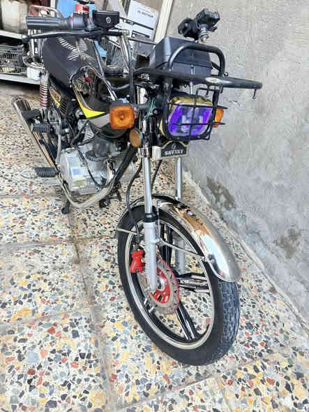 سيفان مرقمه بسمي 
موديل  2023  طالعه بل 2024 
دراجه كفاله عامه محرك خير من الله جديده شوفت عينك 
السعر 1450  او بيهه مجال لشراي 
مكان بغداد حي اور 
للستفسار ***********
