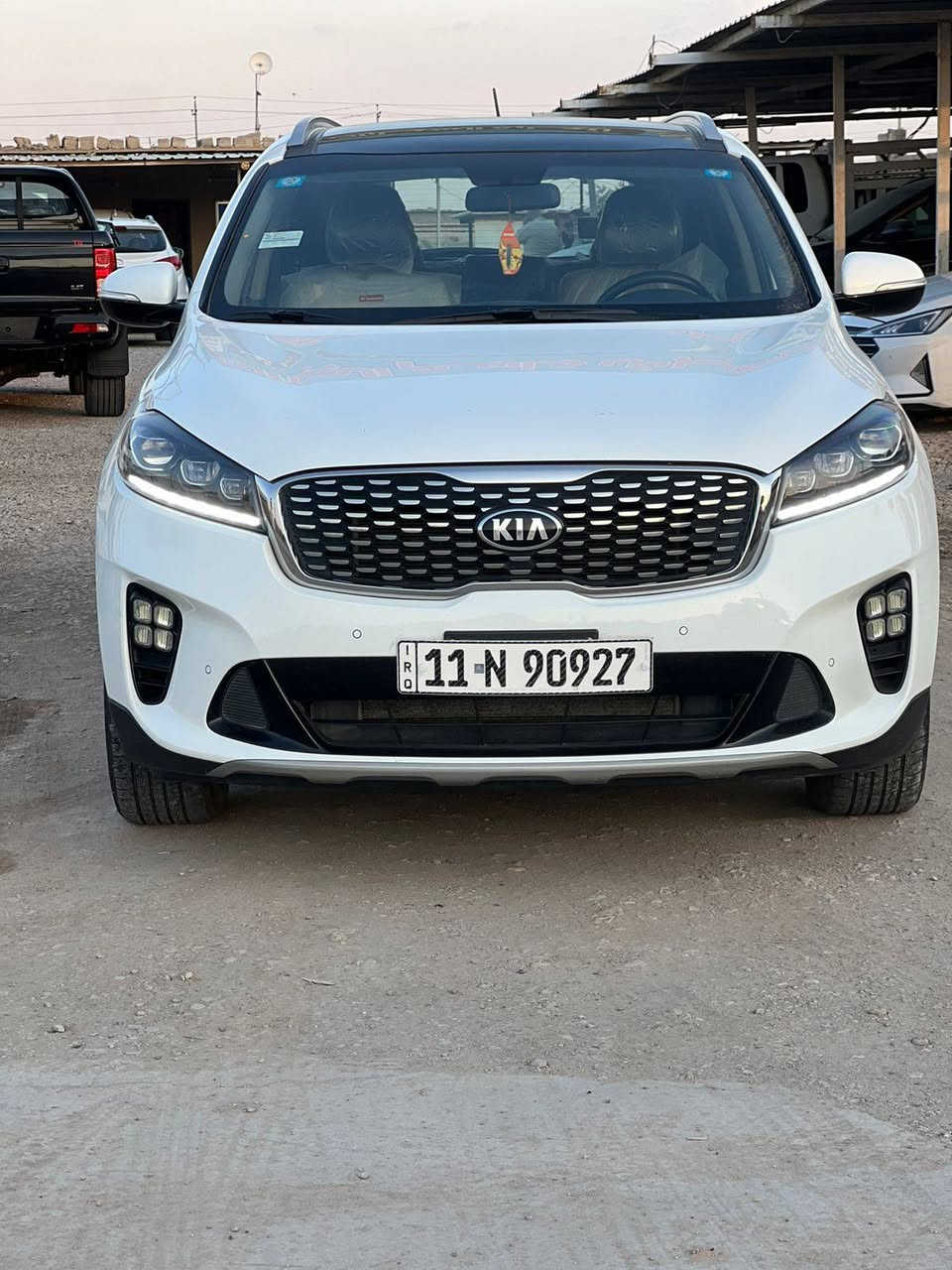 السلام عليكم 
سورنتو 20
فول مواصفات 
سيارة جديدة مثل مامبينة بالصورة
السعر273
باقي المعلومات اتصل بالرقم ***********
اتصال فقط
السيارة خليجي مكفولة
وتحويل ثاني يوم السيارة بأسمي السيارة مال بيت
