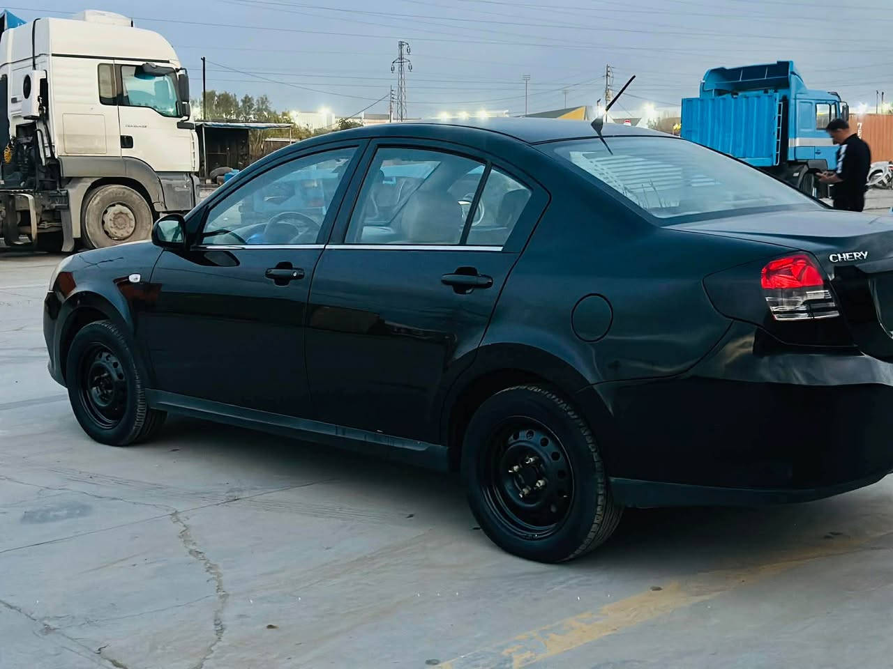 شيرى مروديل 2016
خليجى مكفوله مابى صبخ بيهه شبر بارد 
بشرط كير محرك تبريد 
سياره جديده مابى نقص تايرات جديده فول مواصفاط جام كهربا مرايه كهربا تبريد بارد حاصه 

سعر 68 شويه مجال 
***********واتساب

شيرى 2016 
بستى كارتى هەیە 
بەشەرتی گیرو مەکینە و تبری ساردو گەرمسەیارەکە نوقسانى نيه فول مواصفاته و جام و ئاوينه كارباى  حاسه و ليد گير توماتيك سيارةكه زور باكه و خليجه 
سعرى 68 و كەمیک مجال كالار, السليمانية
