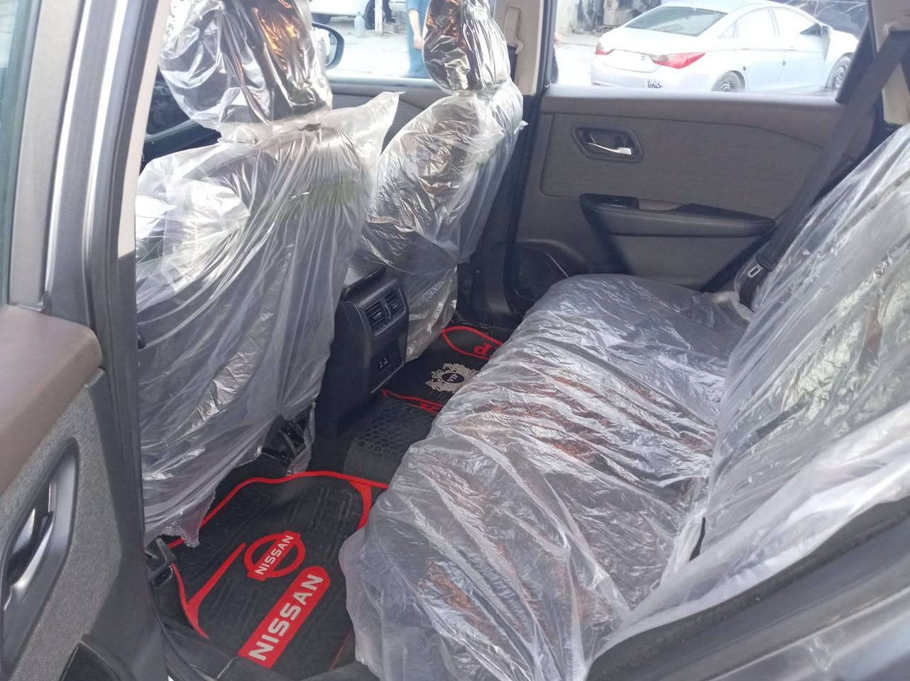 نيسان روج ٢٠٢٢ اللون موضح في الصورة ا٣ بستم ١٥٠٠ تيربو الضرر باب امبدل أصلي خلفي وبارد بالجاملغ الرقم شمالي أربيل سنوية (28)ا لسيارة بسمي تحويل مباشر فول مواصفات بصمة تشغيل واربع أبواب تحكمات استيرن شاشة مواصفات كثيرة السياره ماشية ٦٧  صدر محرك كير تبريد جيد جدآ السيارة بجم كبس السيارة احلى من الصورة السعر(140$)مكان السيارة تكريت الاتصال على الرقم ***********
