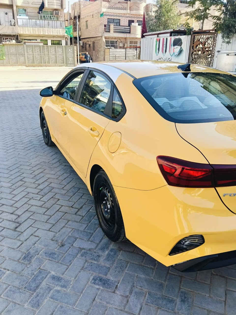 سلام عليكم شباب فورتي ٢٣ امريكي باب سايق وجاملق امامي ***********
