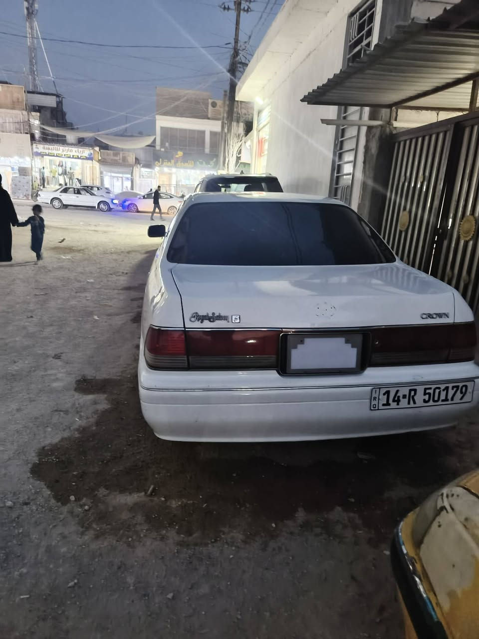 السلام عليكم راس الثور مكاني نجف حي الحولي سياره مقفوله فقط بها قصه بالقماره رقمدالفيس هذا رقم راعيها تكلم بالنشر 83 موديل 2000.     ‏‪***********‬‏
