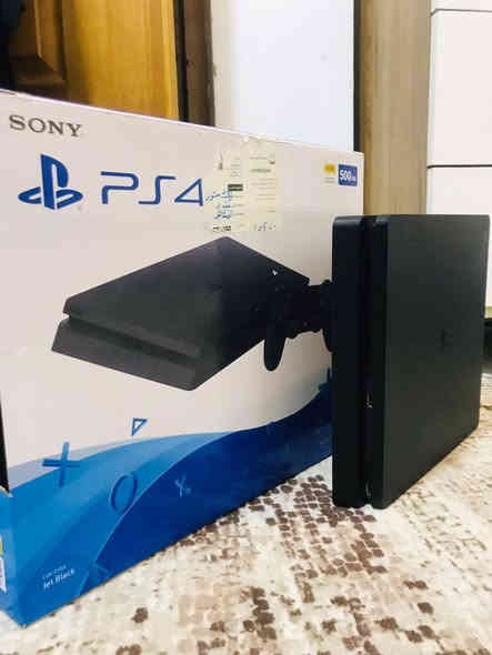 سلام عليكم بلي فور سلم اولاين نضام13.2 الجهاز لك ستيكر ويا كارتونه وملحقاته و3 اقراص وا و العاب منزل بي داخل الجهاز3 هم الجهاز مكفول من كلشي سعر 220 وبي مجال مكاني بغداد الشعب *********** ال يحب وتساب
