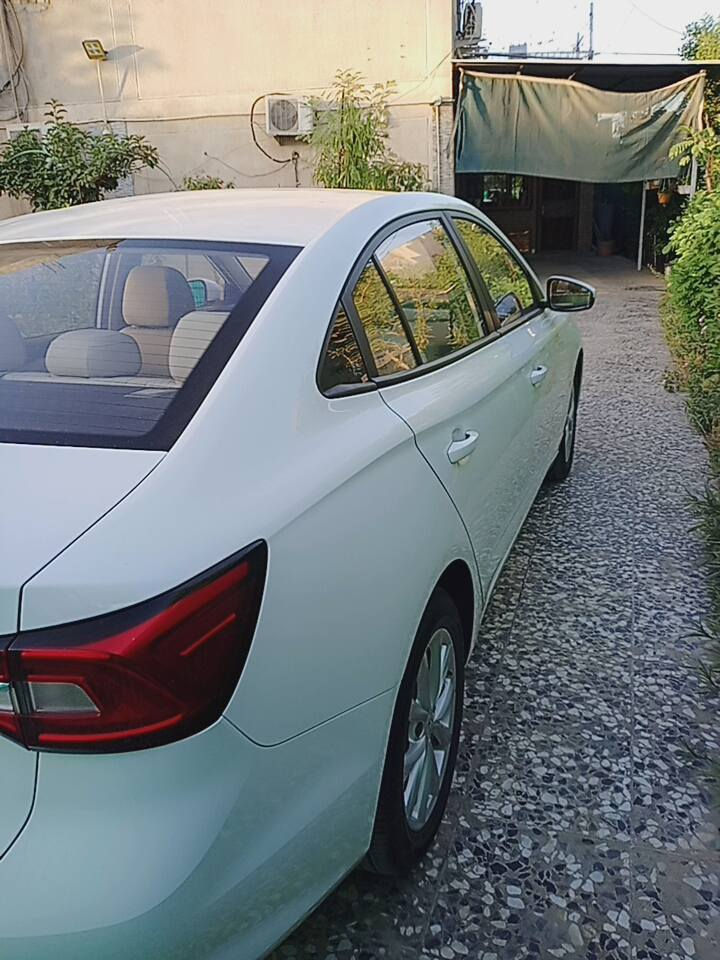 موديل 23 رقم اربيل باسمي ماشية 72000 بيهة فقط بارد بالباب الامامي الايمن مشدود عليها منظومة غاز حكومي ام الكارت الاصفر السعر 95 مكان السيارة بغداد زيونة للمعلومات الاتصال على الارقام *********** بي واتس اب
