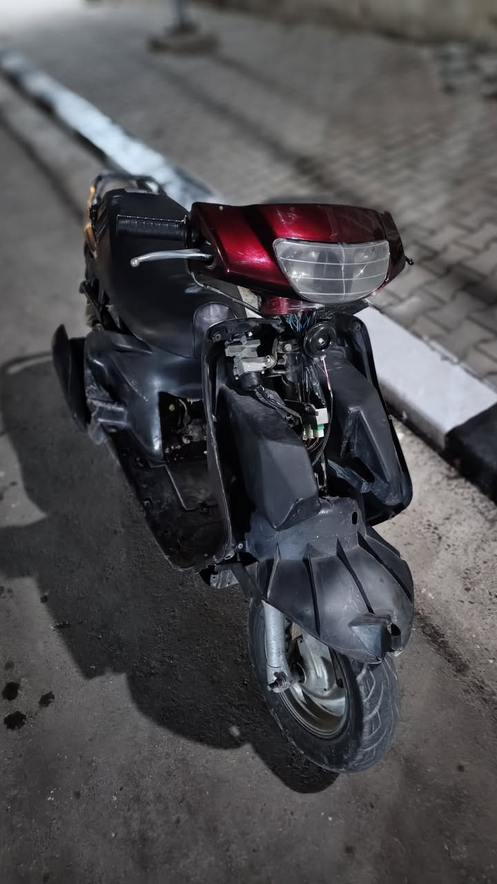 السلام عليكم دراجه فراشه للبيع كفراته كامله  نضافه 98/١٠٠ شوف عينك دراجه دراجه شلعه ومعدل مكاني نجف لشراي  لالتصال ولاستفسار اتصل على رقم *********** كامله دراجه
