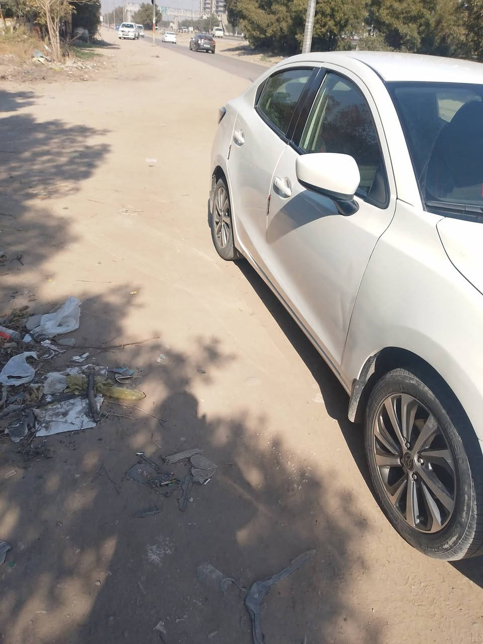 السلام عليكم سيارة تيوتا يارس وارد امريكي 2019 معوقين بغداد بشهر السابع 2026 تتحول حرة  السعر 100وبيها مجال لاتصال على هذا الرقم *********** واتساب موجود بي
