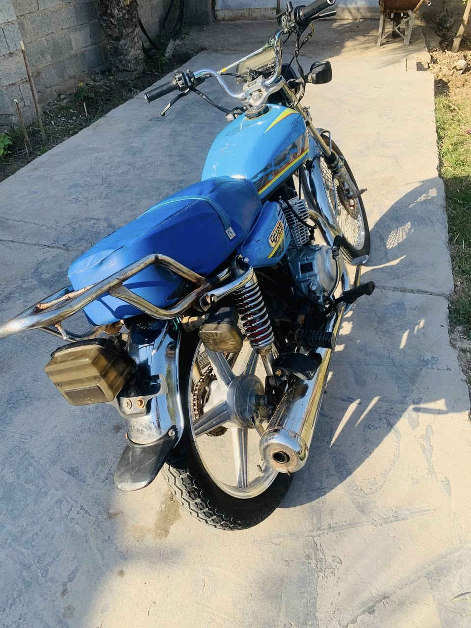 السلام عليكم تايكر موديل ٢٣ دراجه كهربائيات كامله عوزهة باتري بسس باتري تعبان اوراقها بغداد السعر ٥٠٠ وبيها مجال مال شراي مكاني عزيزيه


**إذا كنت صاحب هذا الإعلان وتريد حذفه لأي سبب، رجاءا أرسل رسالة إلى الدعم الفني**