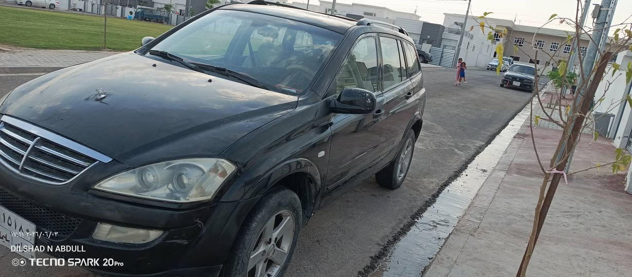 سانگیۆنگ کایرۆن مۆدێل 2011 بەشەرتی تەحویل گێرو مەکینەی بەتە نرخ 62وەرەقە لەکەلارم ژمارەی مۆبایل ***********
