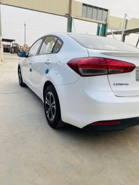 سيراتو • ٢٠١٧ • ١٦٠٠