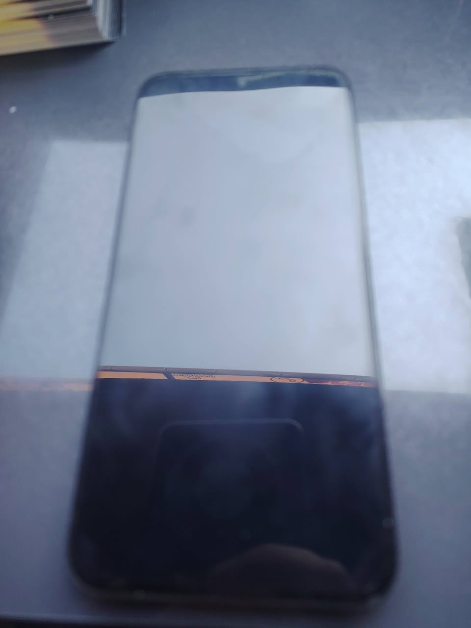 سلام عليكم البيع موبايل c85 صار سبوع من ماخذه البطاريه 7000الذاكره 256اىسعر 225العنوان بغداد حي الجامعه ***********
