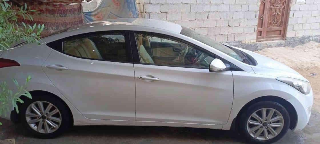 السلام عليكم… 
 النترا خليجي موديل 2013 محرك 1800 دوش المرغوب  . 
 بدون مواصفات .
السيارة مكفولة من الصبغ والمعجون ماعدا كم بارد 
السعر ((  120 )) وبيها مجال قليل جدا
مكان السيارة محافظة كربلاء المقدسة
***********
