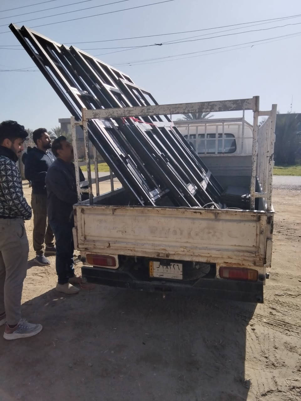 معمل حجي حميد ابوعمر المحمدي 
تم تثبيت كرسته المنيوم مليم و6
لون اسود في جزيرة الخالديه 
في منطقة كرطان قرب مدرسة
ابو بكر الصديق بيت الاخ وليد الهزيماوي 
  رقم الهاتف
***********
***********
