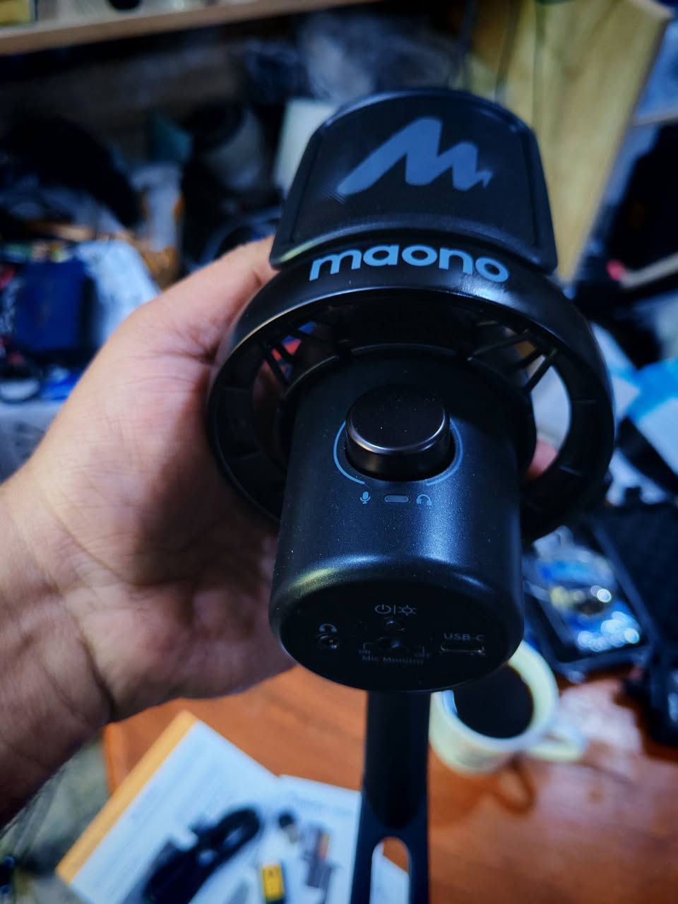 السلام عليكم ورحمة الله وبركاته
اللهم صل على سيدنا محمد وعلى آل محمد
مايك مونو dm40 جديد
السعر ٥٠ الف اعتماد واتساب ***********
