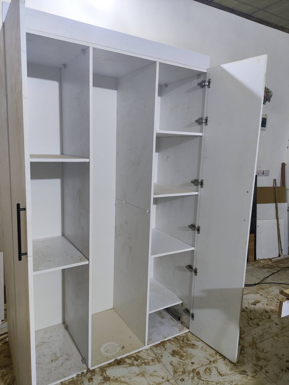 صمم كنتورك حسب ذوقك 
وعلينا التنفيذ 
مجموعة كناتير من اعمالنا 
العنوان خانقين داره كوناره 
مقابل محطة كه لات لتعبئة ماء الشرب 
***********
