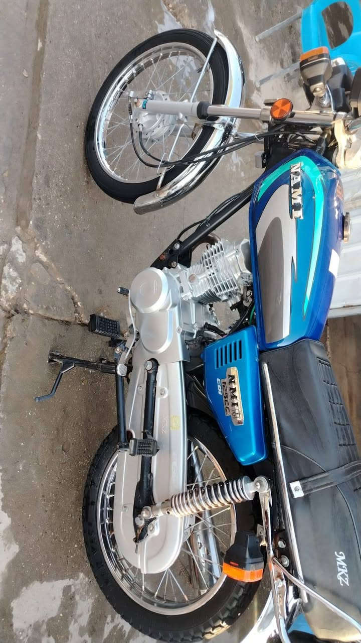 دراجه للبيع نام اصلي شلامشه موديل 23 اوراق اصولي السعر 850 قفل.    ***********
