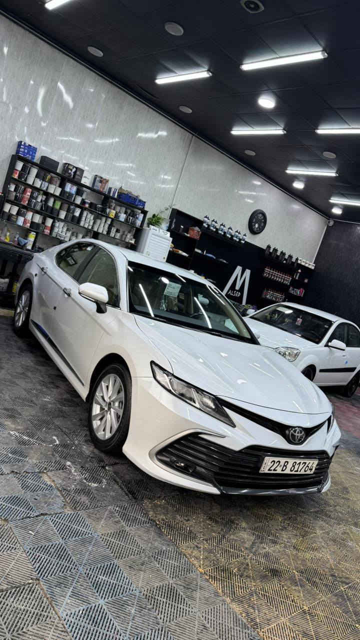 السلام عليكم
كامري 2023 GLEخليجي سيد نهرو 
ماشيه 96بدون ضرر بيهه ملاحظه بسيطه بل هلال الخلفي 
 بصمة حساس خلفي 
السياره جاهزه من الدعاميه للدعاميه
صدر +كير +محرك +تواير +كهربائيات شرط
السياره احلى من الصور ومال جناي
شرط التحويل سنويه ل 28
السياره حيل جديده وجاهزه ماناقصها شي✅ 
السعر 223بيهه مجال الشراي بسيط 
                     ((ملاحظه)) 
 اعتذر عن بيع الأقساط او المده او المراوس 
لا تنطي اسعار بكيفك ذا ماتفيدك عبرهه واني الممنون 
مكان السياره صلاح الدين /الشرقاط /أجميله @إشارة 
          سعد                                         علاوي 
    ***********             ***********
    ***********             ***********
