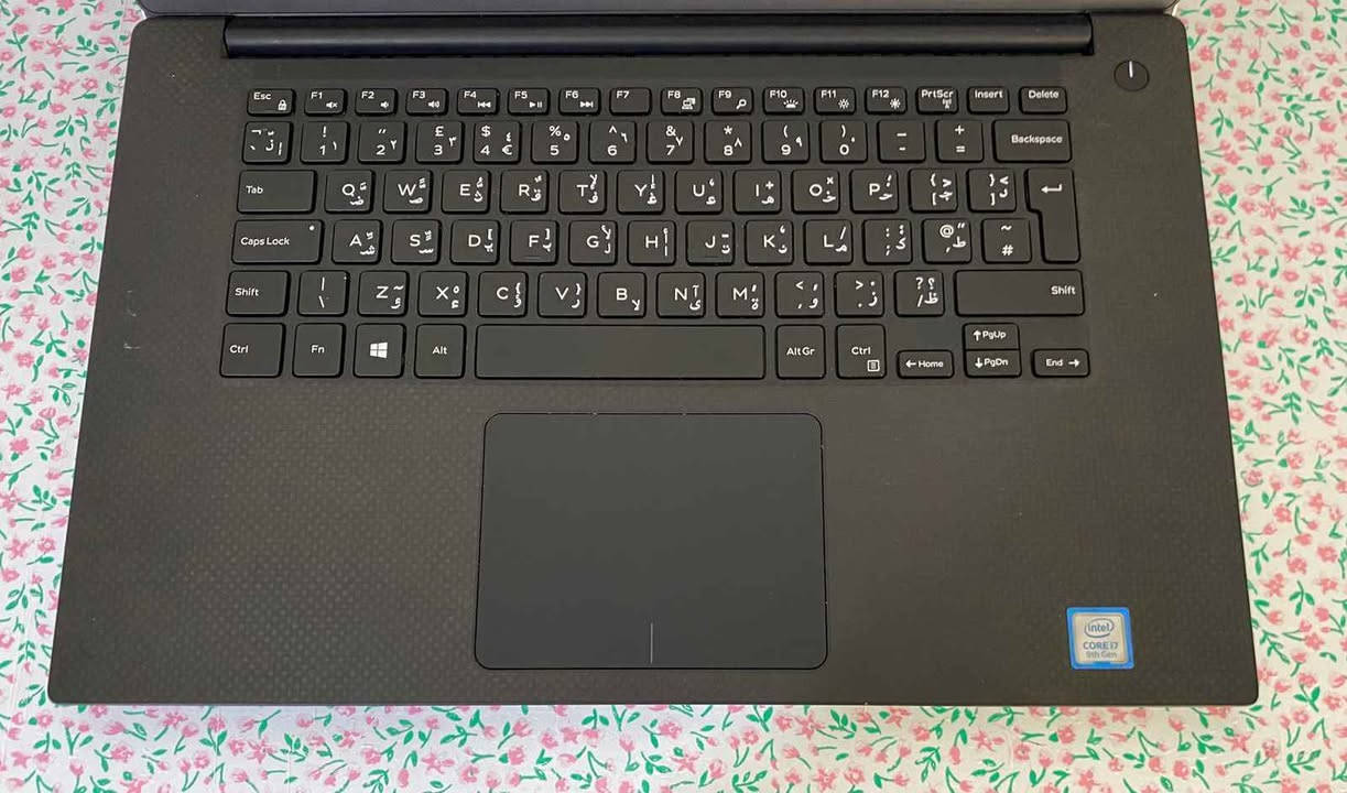 🔥 أقوى أداء في حجم نحيف — Dell Precision 5540 Workstation 🔥

إذا تبحث عن جهاز يجمع بين القوة الاحترافية والتصميم الأنيق… فهذا الموديل يعتبر من أفضل الخيارات للتصميم والهندسة والبرامج الثقيلة مع أداء ثابت وسريع 💪
━━━━━━━━━━━━━━━━━━
✔️ Model: Dell Precision 5540
✔️ Processor: Intel Core i7 — 9th Gen (H-Series)
  12 CPUs — 6 Cores
✔️ RAM: 16GB DDR4
✔️ Storage: 512GB SSD M.2 (سرعة عالية)
✔️ Display: 15.6" FHD (1920×1080)
✔️ Graphics:
 • Intel UHD Graphics 630 — 8GB
 • NVIDIA Quadro T2000 — 4GB GDDR5 (كرت احترافي قوي)
✔️ Keyboard: عربي / إنكليزي — إضاءة خلفية (ليزري)
━━━━━━━━━━━━━━━━━━
🔹 الحالة: وارد أوروبي غير مستعمل بالعراق (كالجديد) — نظافة 95% فما فوق
🔹 البطارية: بحالة جيدة (ضمان تشغيل ساعة فأكثر)

🎁 السعر الكلي: 625,000 دينار عراقي
🚚 السعر شامل التوصيل المجاني مع هدايا (حقيبة + ماوس)

━━━━━━━━━━━━━━━━━━
🛡️ الضمان:
✔️ فحص وتشغيل كامل أمام المندوب عند الاستلام
✔️ ضمان استخدام لمدة أسبوعين — أي خلل مصنعي يتم الاستبدال بنفس الموديل

⚠️ الكمية محدودة .. حلة, بابل


**إذا كنت صاحب هذا الإعلان وتريد حذفه لأي سبب، رجاءا أرسل رسالة إلى الدعم الفني**