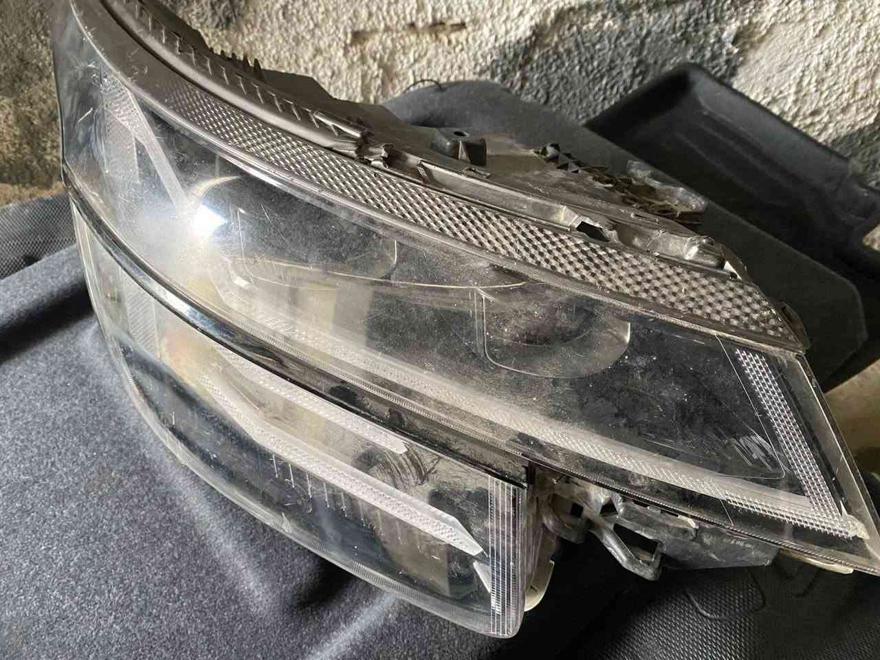 السلام عليكم لايت سيلتوس  اصلي جهة اليمنه 24 -25 دبل عدسة زنون اخوان  جديد  قفله 150 مكاني بغداد


**إذا كنت صاحب هذا الإعلان وتريد حذفه لأي سبب، رجاءا أرسل رسالة إلى الدعم الفني**