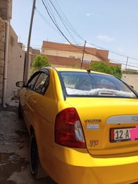 سيارة اكسنت للبيع موديل 2010 بدون ضرر 07736966901