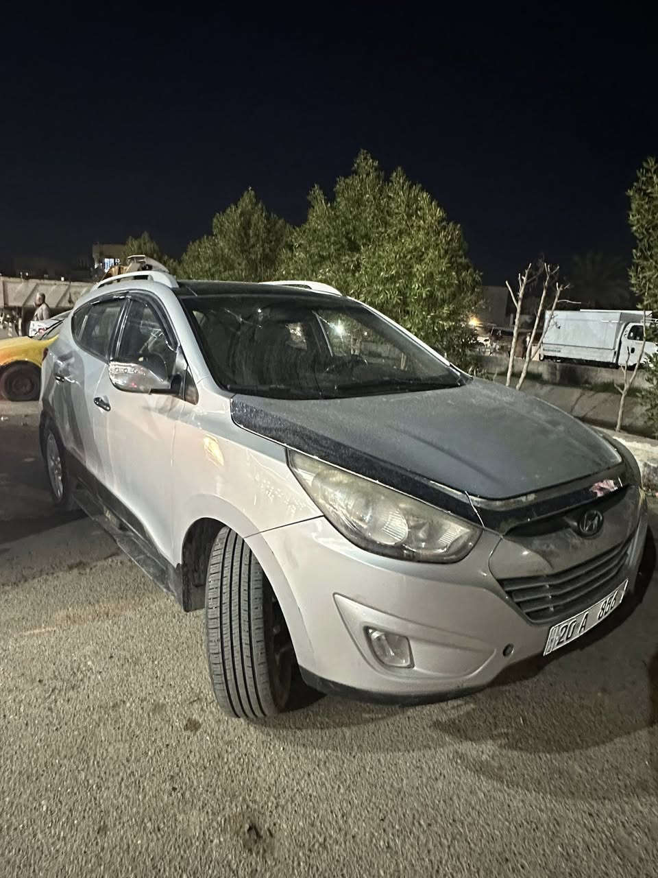 توسان 2012 خليجه مكفوله من الصبغ بيه بارد بسيط موضح بلسونار فول بنروما رقم ديالى دولي مميز تحويل ثاني يوم 
سعر 140  مكاني ديالى بعقوبه رقم ‭***********
