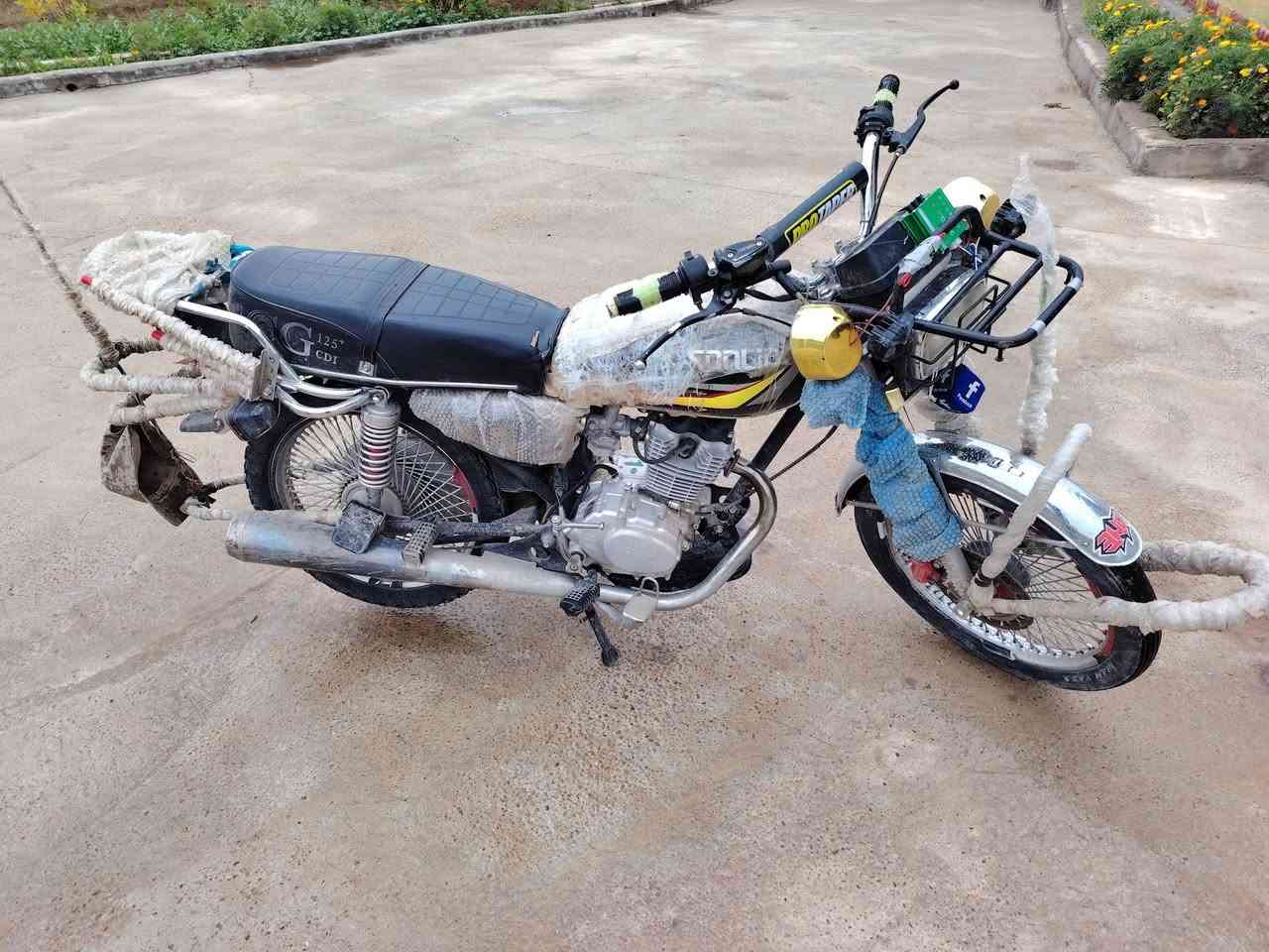 موطور تايگر.2023
شرط مامفتوح

شرط مامكلوب ولا مدعوم
شرط كهربائيات
شرط وياله وتواير جدد
شرط كلو شقال
السعر650 وبي مجال
مو شراي لاتبزعني تريد الموطور تعال. لاتكلي تعال لفلان مكان 
مكان الموطور الساحل سديرة سفلى 
رقم الهاتف***********
