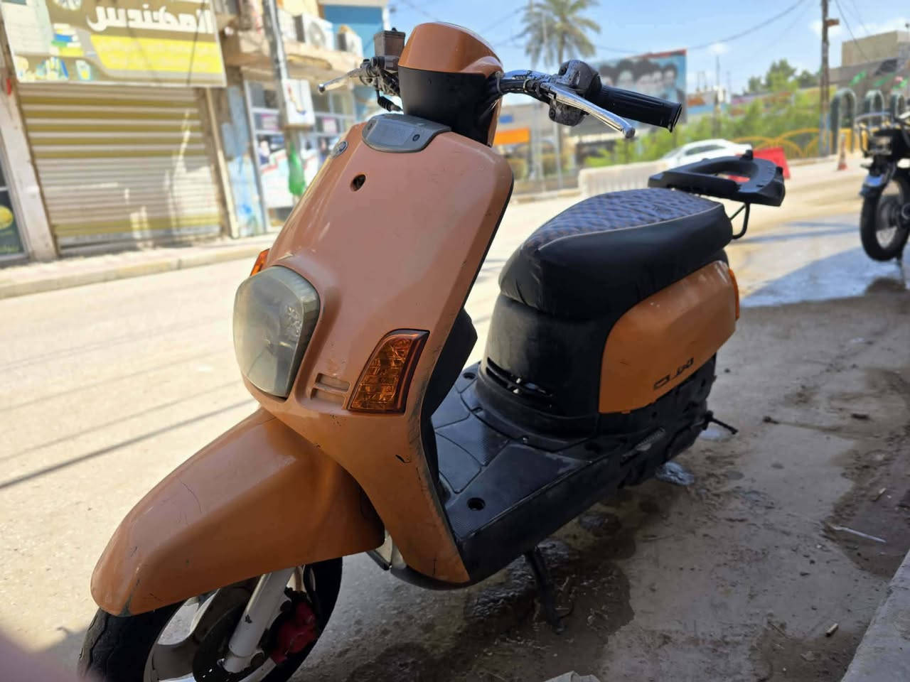 بوليس مكينة ما مفتوحة جاهزة من كل شي سعرها ٦٥٠ وبيها مجال قليل
مكاني ( الحيرة)
***********
