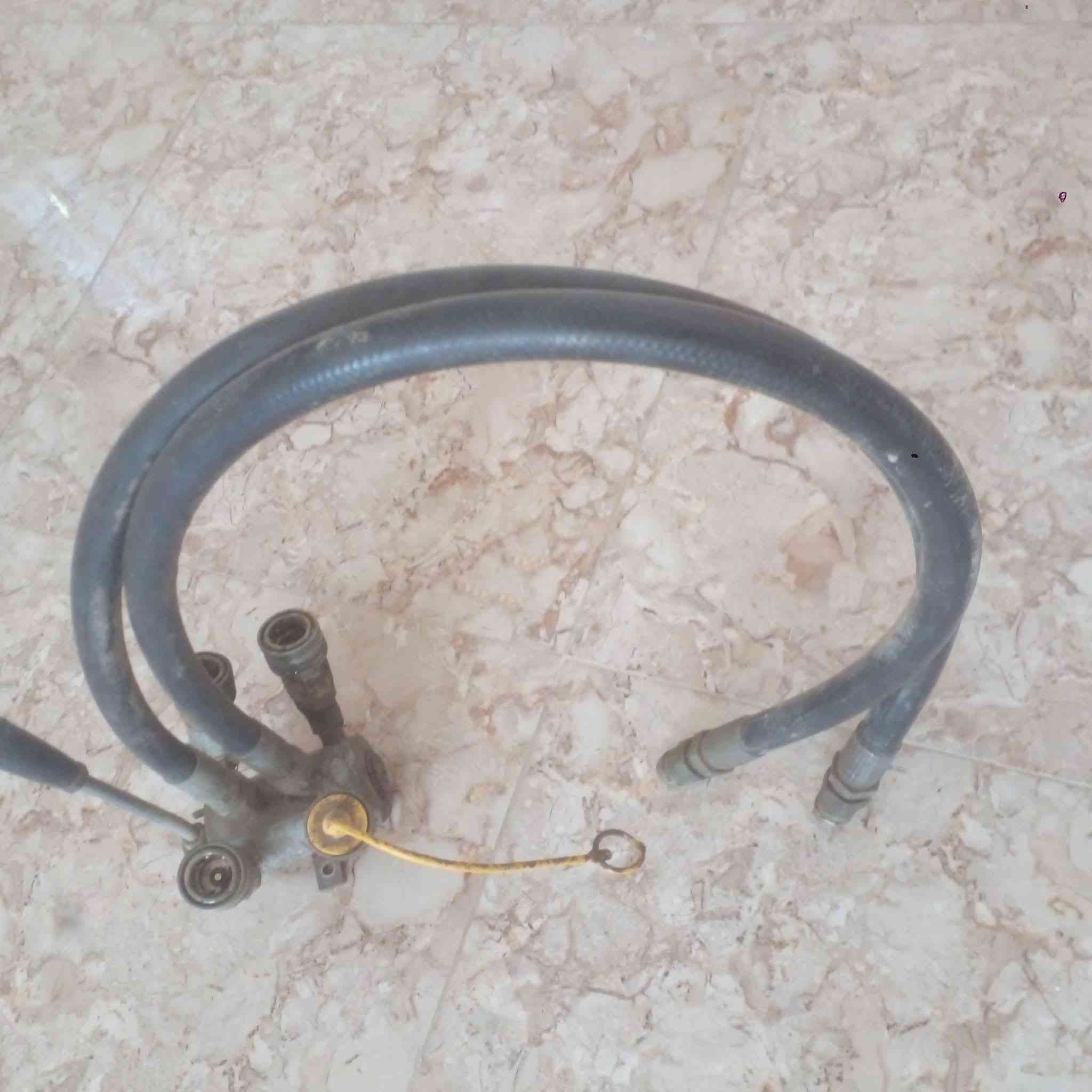 السلام عليكم للبيع جهاز كيله نضيف جاهز من صوندات وراس صونده مكان بابل للاستفسار ***********
