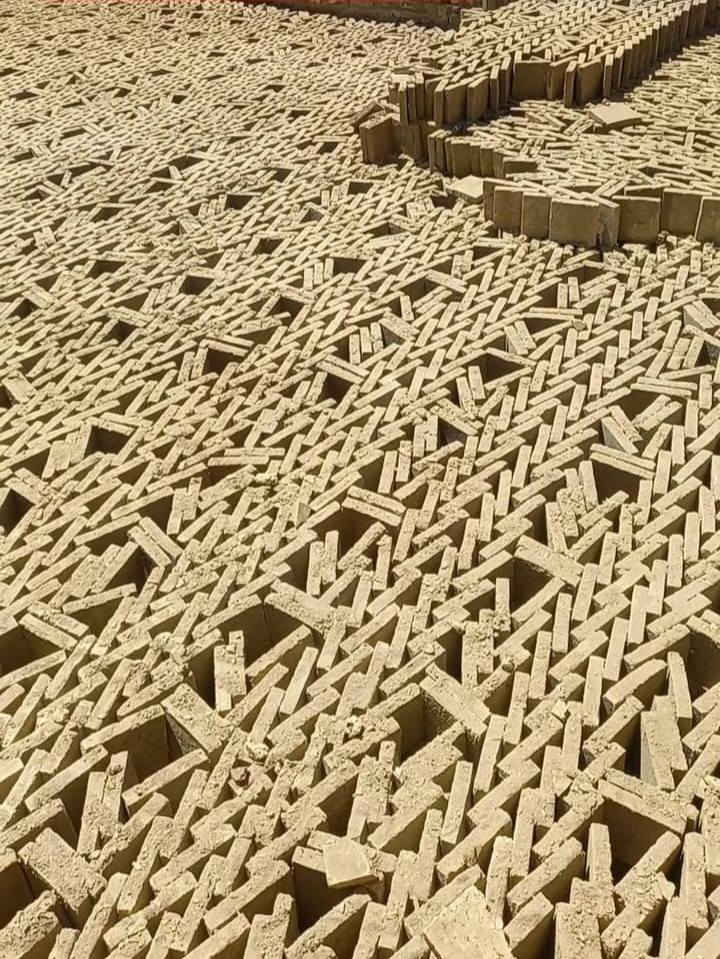 يعلن ابو امير الكربلائي للبيع الشتايكر لجميع المحافظات
عن فرشي درجة اولى
 
***********  -  ***********
