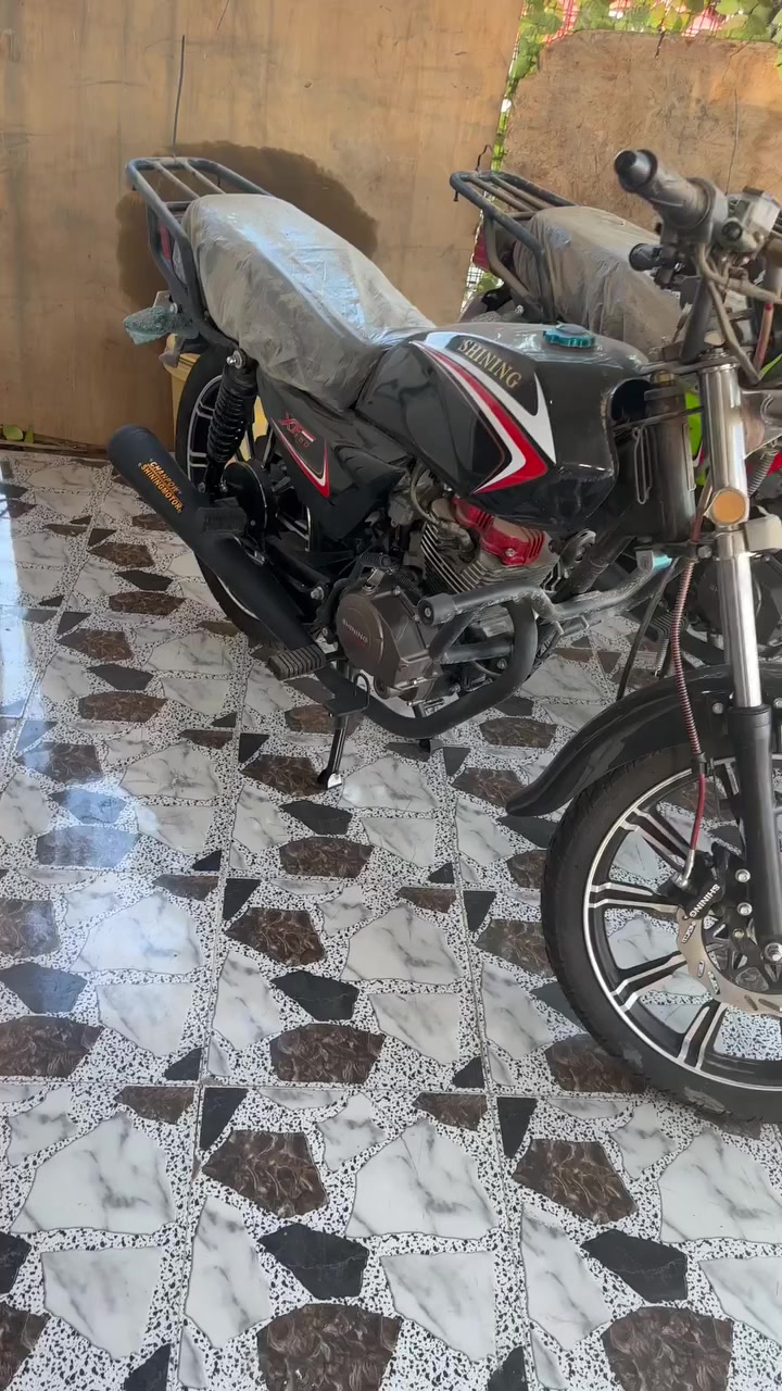 شاينك اوراق اصولي شرط الترقيم السعر ١٦٠٠بسعر الجمله شرط مكاني ناصريه قلعه سكر ‭٠٧٨٣ ٤٩٦ ٧٧٠٣‬ومتواجد على الفيس
