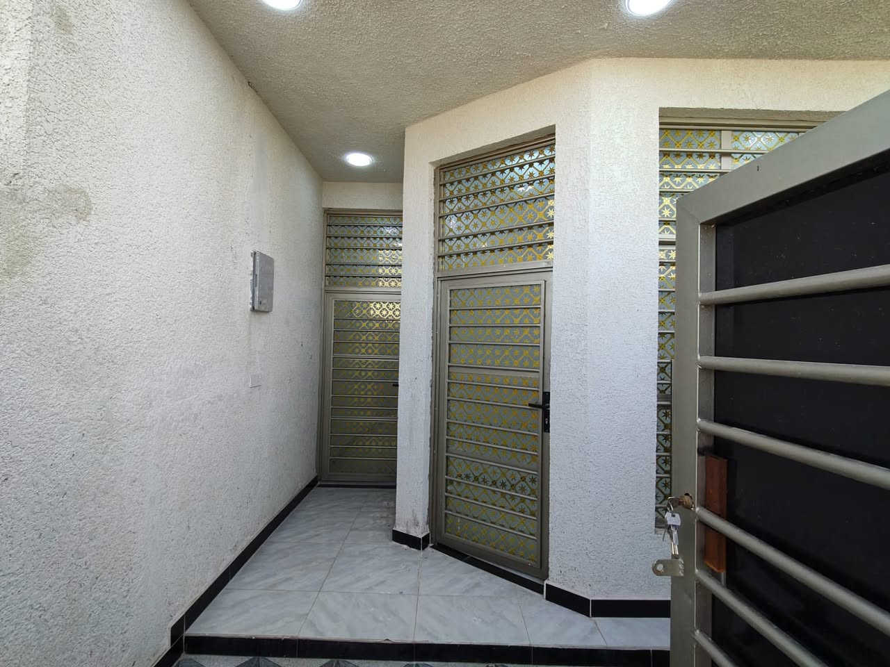 2 مشتملات للبيع في حي الحكيم نزله ياسر خليفةقرب مدرسه الوقار مقابل توزيعه الطابو ع7
100 متر الوجه5 والنزال 20 

المشتملات طابق واحد  بناء حديث 2026

للأستفسار خاص

او الاتصال على 

 

***********📞

***********📞

مكتب عادل الغرباوي للعقار(الخاجية شارع 40 قرب افران العراق ومقابل سيف ماركت)

رقم المنشور(10)
