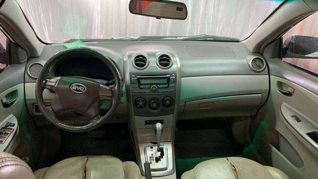 ***********
💜❤️ بەناوی خوای گەورەو میهرەبان ❤️💜
بی وا دی مۆدێل ٢٠١٣ فول فول ماسفات گێڕتۆماتیك گێرو مەكینە.بیلاد كڕۆلا مەكینە. ١٨ چوار جام. كارەبا ئاوێنە كارە با سلاید كۆنترۆل قفل مەركەزی بەسمە ناو زەرد كوشن جلد سوكان. ڤۆلیۆم. حاسەی دواوە هەموو گێچەكانی. ئیش ئەكات   هەمووگیانی. ئیش ئەكات چوار تای پاكی لەژێرایە تەقەورەقەی نیە تەبرید ❄️ سارد❄️وگەرم لەسەر سویچ  سەنەوی ئەسلێ  بەشەرتی حاسیبەو ئەوەلیات   لایت و دەعامیو بلاجكتۆر لۆك ✅موسو براوە هەمووی بەشەرت گێرو مەكینەو تەبیردیش بەشەرت سەیارەكە ماشاللە ی ئەویت شتی جوان و پاك  بەرەو ڕوو زۆر لەرەسمەكان جوانترە سعری 37$ گەڵا كەمێك معامەلە گۆرینەوە ناكەم تەنها فرۆشتن دوو ژمارە تەلەفونم داناوە هەموو زانیاریەكم نوسیوە 
***********
*********** السليمانية, العراق
