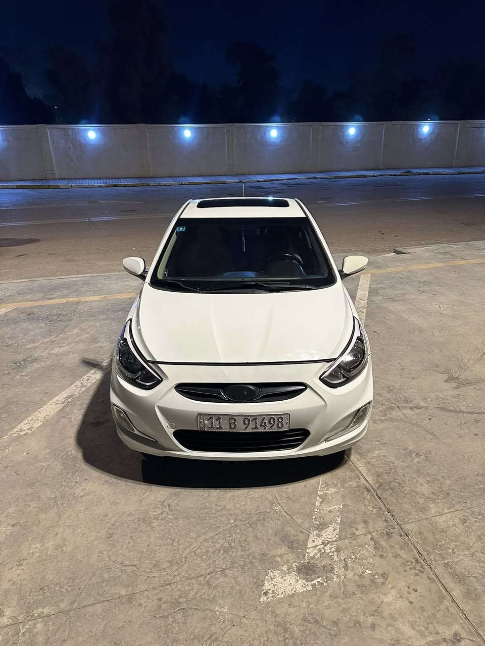 السلام عليكم  اكسنت خليجيه  للبيع موديل 2016 السياره فول مواصفات مع فتحه محرك 1600 السياره حادثه بجم وبنيد مبدلات مال تفصيخ. علماً  ان الحادث ما واصل للدواخل  سعرها 95 
 للتواصل الرقم فقط واتساب ***********
