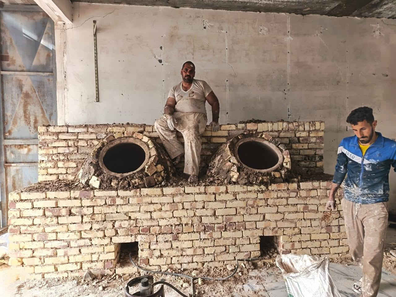 معمل محمدشبع لبيع وبناء التنانير جميع الأحجام
وعمل تنانير شوي الأسماك و تنانير المندي
وتجهيزات المخابز وآلافران والمطاعم وتصال علئ رقم  ***********
‏‪***********‬‏
