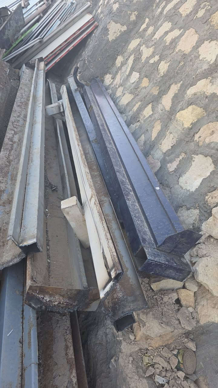 سواقي كيسبان نضاف المتر 6 للبيع غماس


**إذا كنت صاحب هذا الإعلان وتريد حذفه لأي سبب، رجاءا أرسل رسالة إلى الدعم الفني**