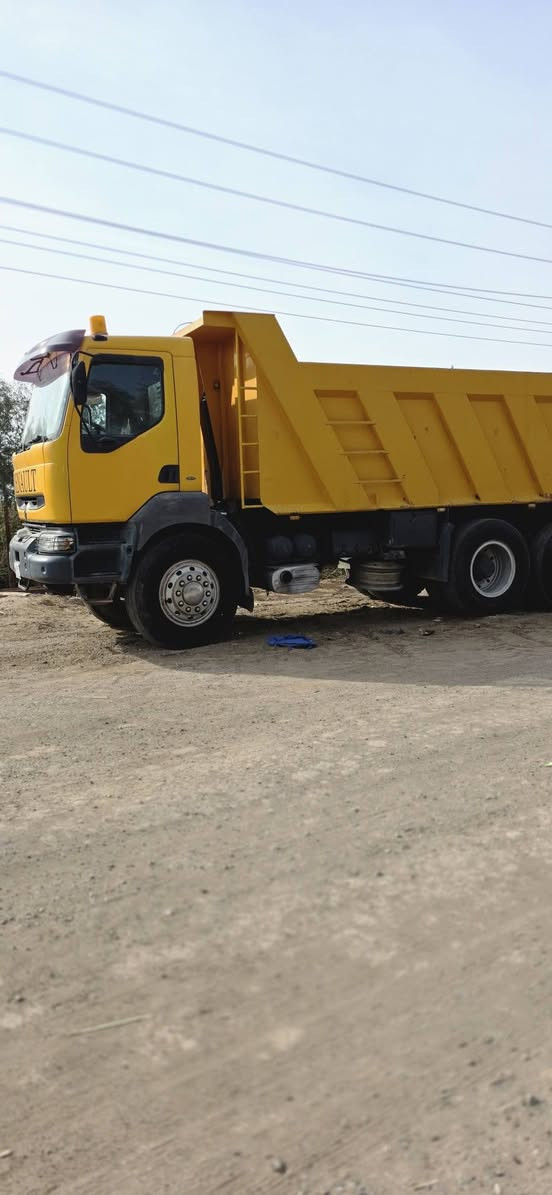 رينو قاطره مقطوره البيع مديل 2003  نتصال ***********  ***********
