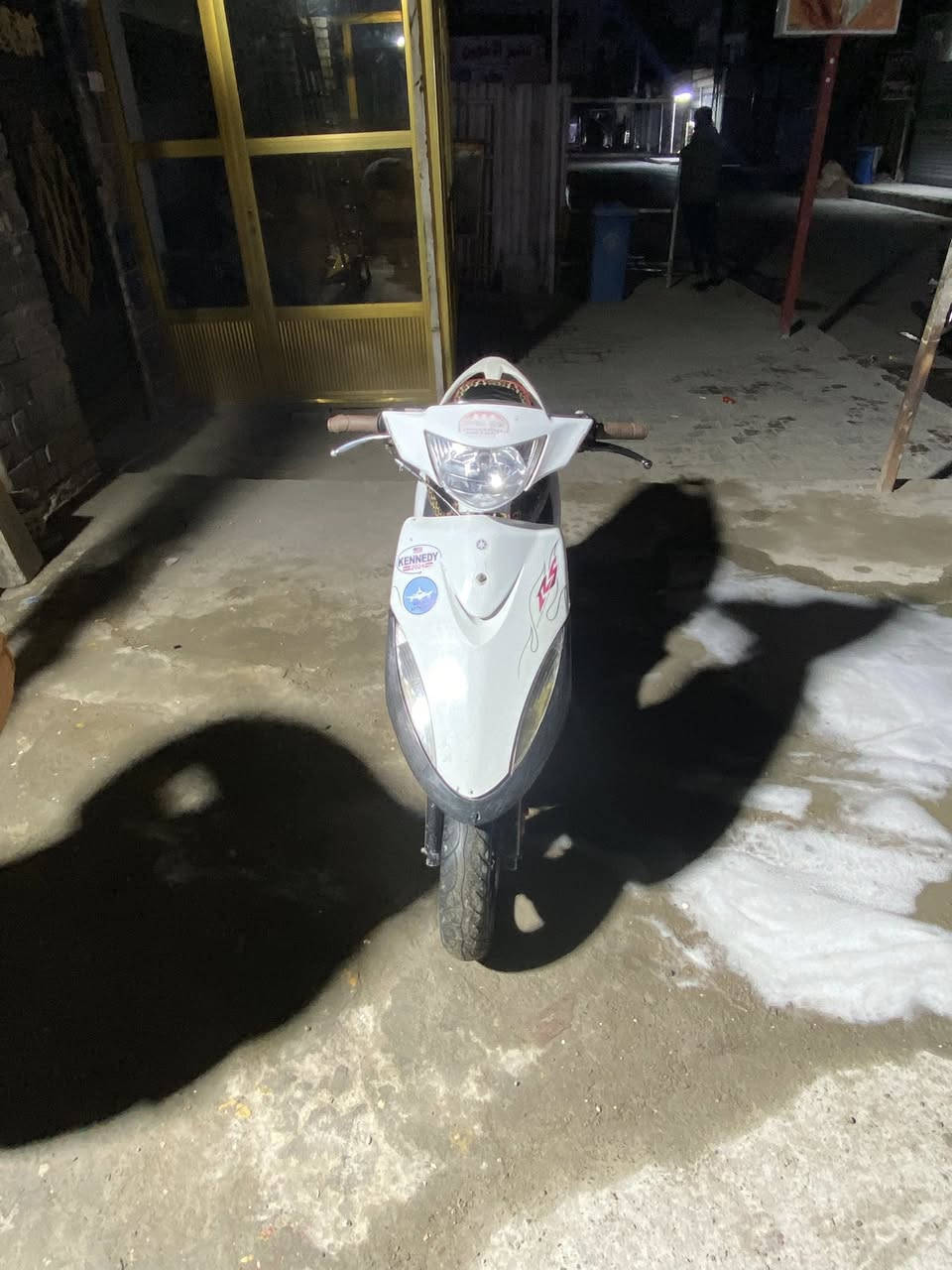 سلام عليكم ماكس عدله دراجه خير من الله ما ناقصهه كلشي تجي تنكر سلف وتطلع مكينته بلاديه لا تنقيص ولا تبخير كفراته بلاديه دراجه نضيفه مثل ما موضح بل صور سعر 550وبيه مجال حك أجيه مكان بغداد الكماليه مكلف بل نشر  رقم هاتف ***********
