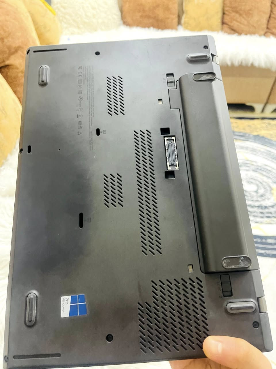 💻 لابتوب Lenovo ThinkPad T450

 المواصفات:

المعالج: Intel Core i5 – الجيل الخامس (فئة U)

الرام: 8GB DDR3

التخزين: 256GB SSD

كرت الشاشة: Intel مدمج – 4GB مشاركة

الشاشة: 14″

الكيبورد: ستيكر عربي / إنجليزي

يجي وياه
• حقيبة لابتوب 🎒
• شاحن أصلي 🔌
• ماوس 🖱️
• ماوس باد 🧩

• ضمان 7 أيام
مكاني موصل ايمن 
📱 للطلب / استفسار (واتساب متوفر):
***********
