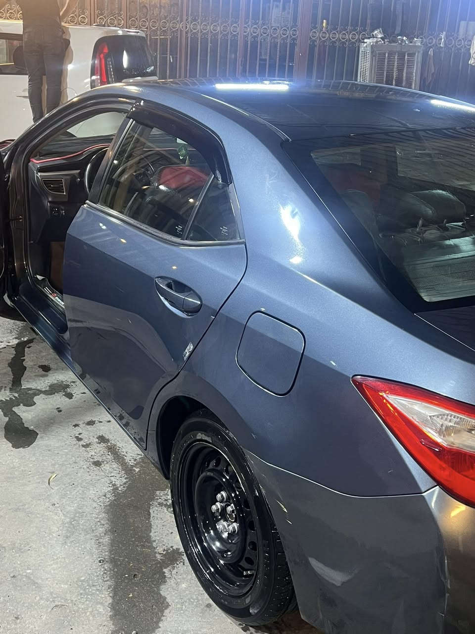 كورله لبيع او مروس حسب لقناعه سياره داخله كلين بس بل عراق صار بيهة قطعه وحده مكان سياره بغدادمديل سياره14 ***********
