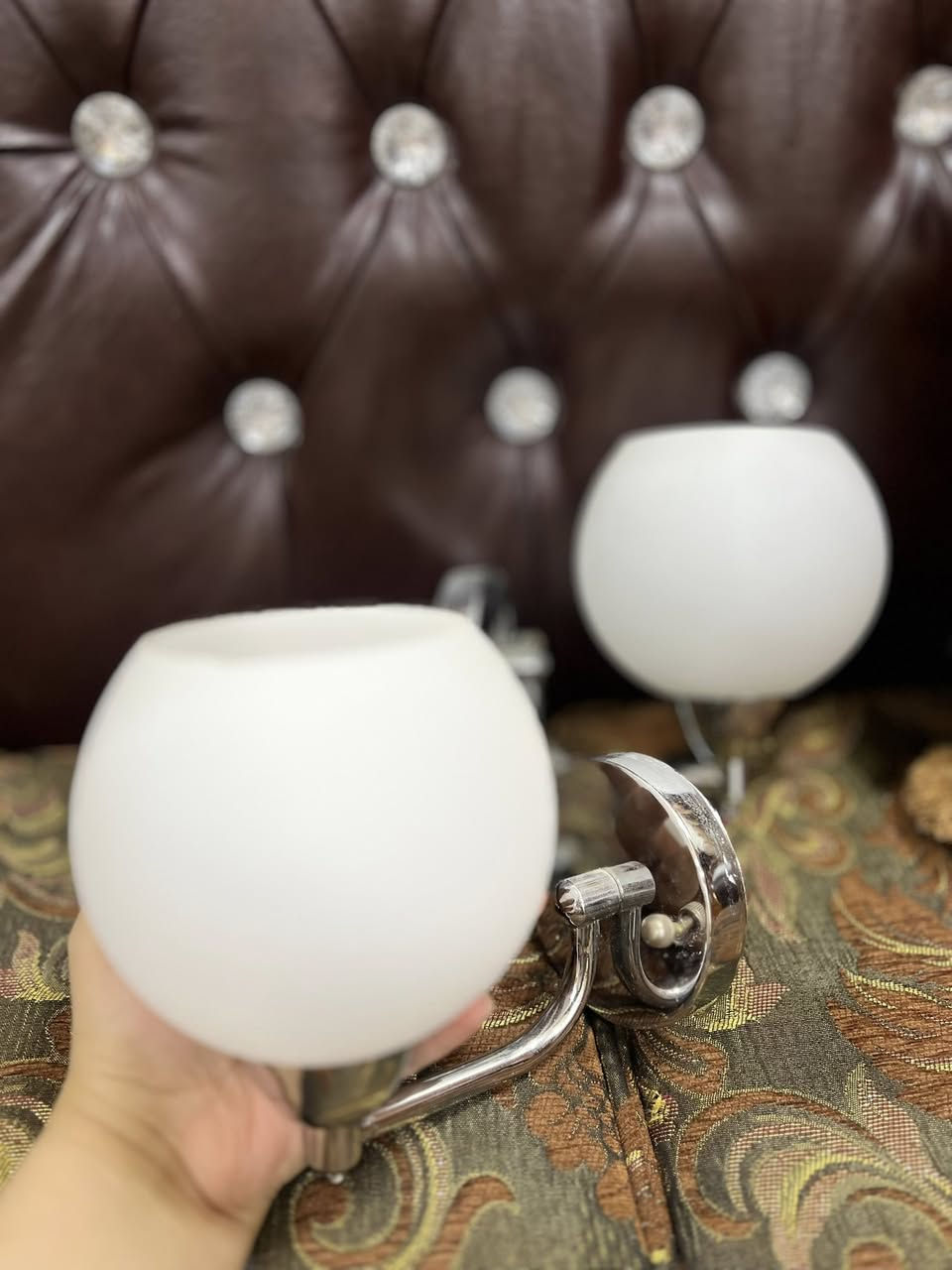 للبيع …
طبله وسطيه سعرها ٣٠ قفل 
ثريات بيض ثنين سعرهن ٢٥ جددد كلش استخدام شهر 
الثريات الكبار سعرهن ٢٠ بيهن ضوه اصفر فقط شغالات 

مكاني الناصريه قرب المدينه المائيه 
الشراي يدخلي خاص


**إذا كنت صاحب هذا الإعلان وتريد حذفه لأي سبب، رجاءا أرسل رسالة إلى الدعم الفني**