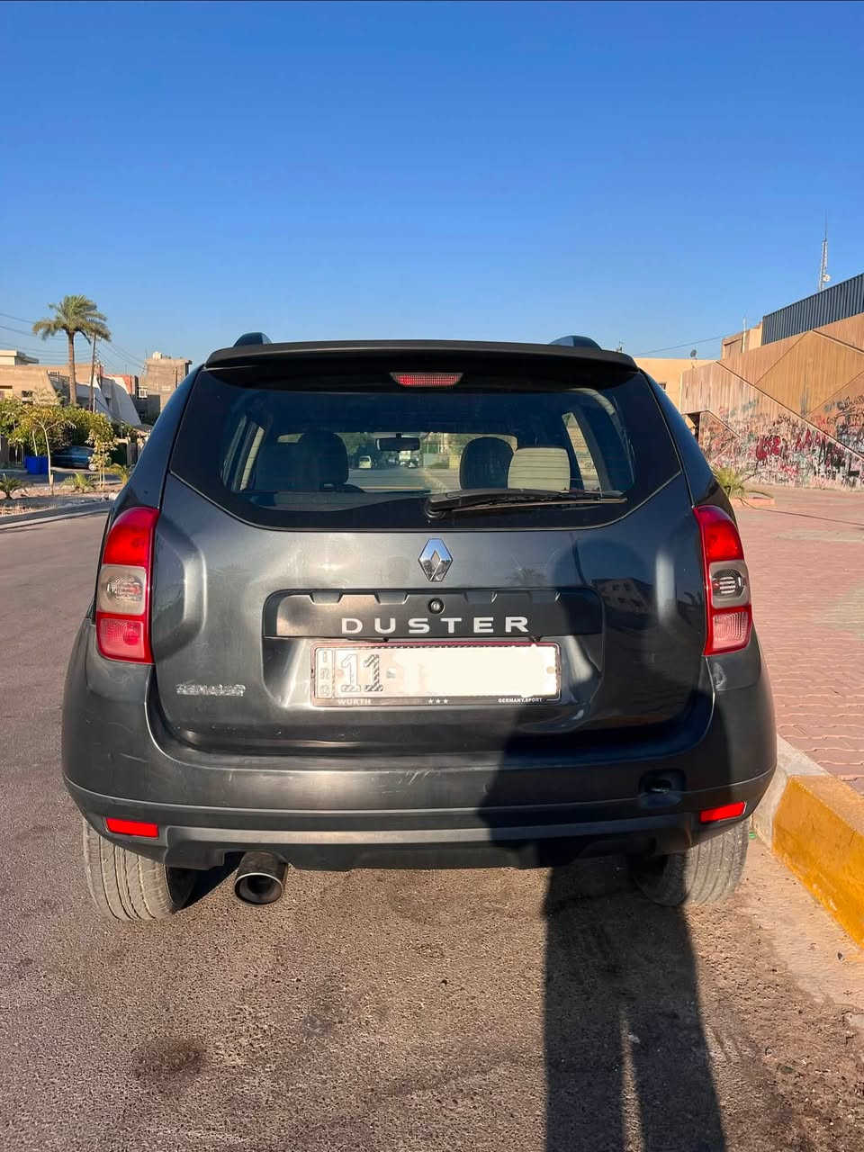 للبيع رينو داستر 2017 
السنويه باسمي و الرقم بغداد الجديد
المحرك حجم 2000 cc
السيارة حالتها ممتازه
كامرة خلفية
تبريدها ممتاز
اللون فيلي
الموقع بغداد الداوودي
السعر 80 ورقه
للاستفسار التفضل على الخاص او الرقم ***********
