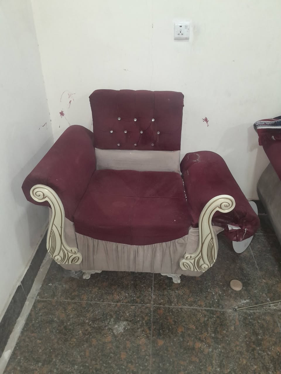 تخم ٩ مقاعد للبيع السعر ١٢٥


**إذا كنت صاحب هذا الإعلان وتريد حذفه لأي سبب، رجاءا أرسل رسالة إلى الدعم الفني**