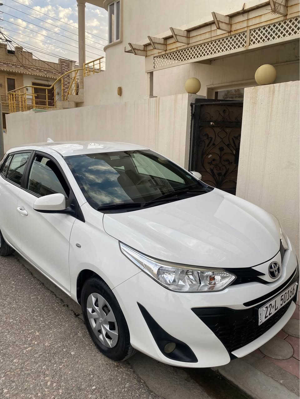 يارس موديل 2019ى مه كينه گچكه ى شه ريكه جيهان سه ياره يه كى زور جوانو نويه 56 هه زار رؤيشتيه هه موو شتى نوى كرايته وه سه ياره كه بى سبوخه يه ك جيكاى بجوكى ته عديله داواى 125وه ره قه
ى ده كه م كه مى مه جال *********** أربيل, العراق
