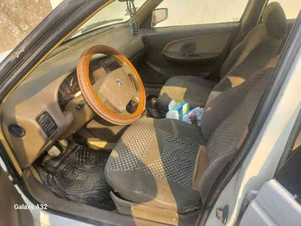 بيجو مديل 13 سياره كلش حديده 
تخم تاير جديد تبريد ثلج صدر جديد 
بيهه بس باب وجاملغ  مبدل اصلي 
تبريد ثلج باتري جديد
سياره عنوانهه بغداد سبع قصور 
سعر47
اتصال ‭0773 858 2765‬
