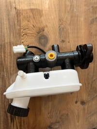 قطع غيار كيا • مفرد وجملة • أبو غريب