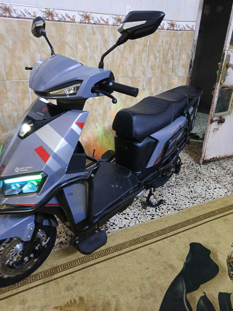 سلام عليكم موطور سكنس ابو الدرع اخر موديل 2025
نضافه ١٠٠/١٠٠ عده البطاريات منفوخه نص عمر ماكفلهن 
موطور فول مواصفات مثبت سرعه بصمتين
كله شغال
لايت زنون عالي ناصي 
لايتات ايلي دي الوان نشرات 
بريكات هايدروليك
سعره٤٧٥قفله مكاني فلوجه ***********
