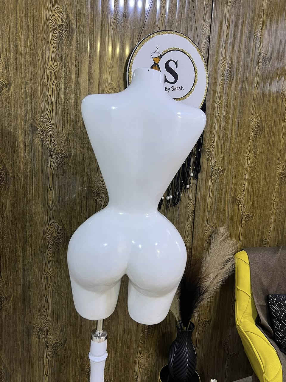 للبيع ٨٥ مع توصيل قفل واليحب يجي يشوفها هم عادي 
جديده مصار هواي من اخذته لابوبو


**إذا كنت صاحب هذا الإعلان وتريد حذفه لأي سبب، رجاءا أرسل رسالة إلى الدعم الفني**