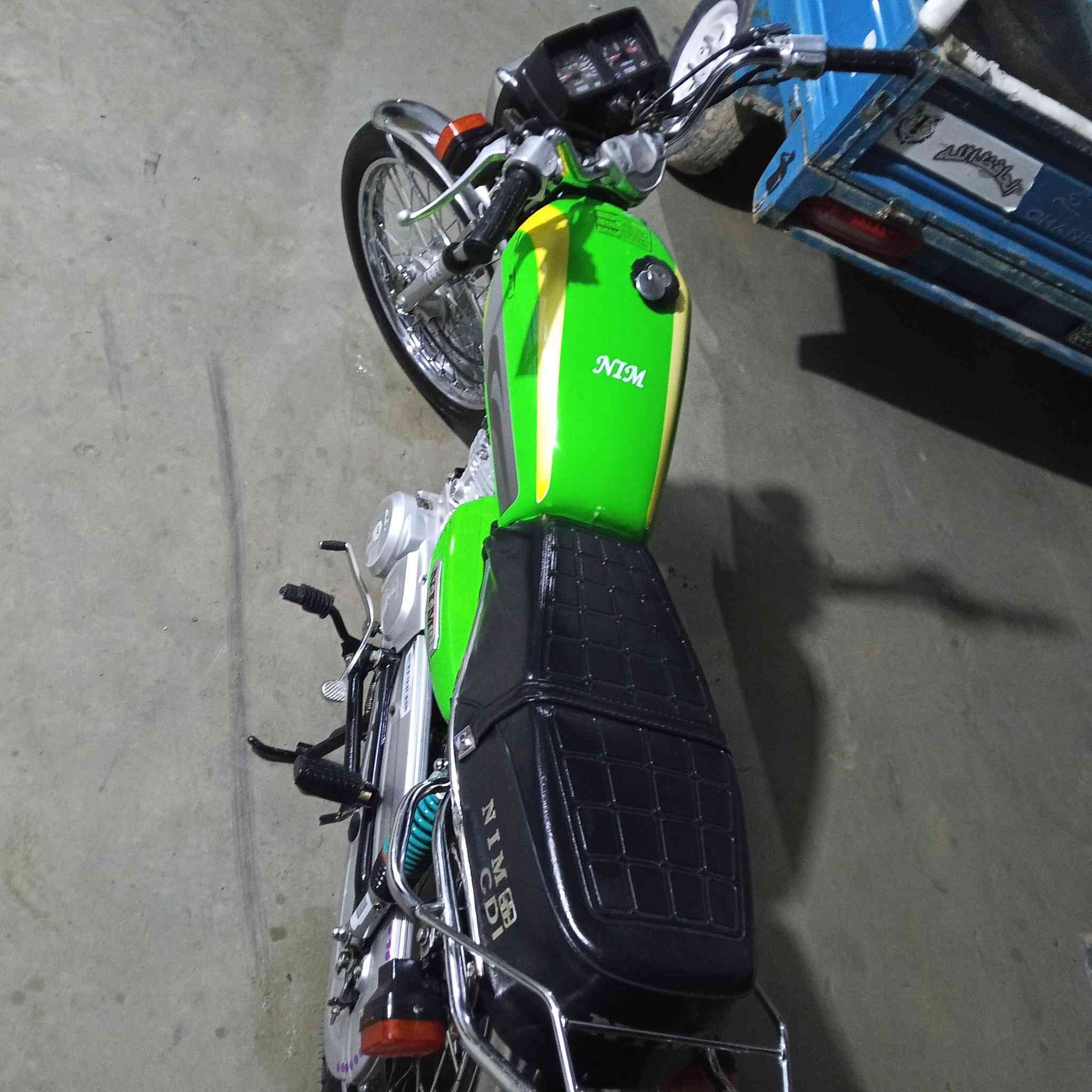 السلام عليكم شباب دراجه للبيع موديل 25 امتياز السعر 600 وبيها مجال مكاني كربلاء  الحسينيه منطقه الطف 
***********
