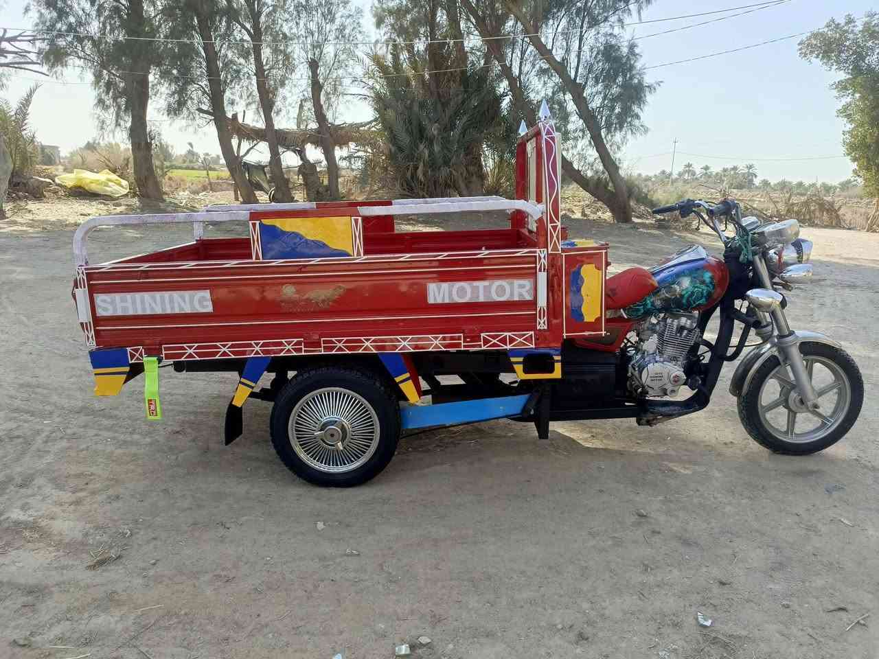 سلام عليكم موديل 16مكفوله كفاله عامه مابيهه اي نقص نضافته شوفت عينك كهربائيات كلهه  جديده تخم تاير جوبلس اوراق اصولي شاصي ركبه مكفوله مكان الحله شوملي سعر 1350وبيهه مجال للشراي ‏‪***********‬‏
