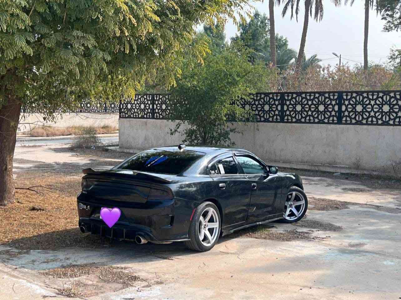 السلام عليكم. ..بيع او مراوس حسب القناعه
جارجر. سوبر تراك. 2016 فول. مواصفات عدا الفتحه. حادثهه جامل وبنيد عكس السايق. رقم بغداد. مشروع وطني.بيهه صبغات. ابيع حزام. للاستفسار. 
***********
