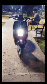 بوليس دراجه طياره محرك جديد بس كابرتر يرادلها تنضيف بيها سستم سمعات ريدها 575مكاني بغداد مدينه الصدر ***********
